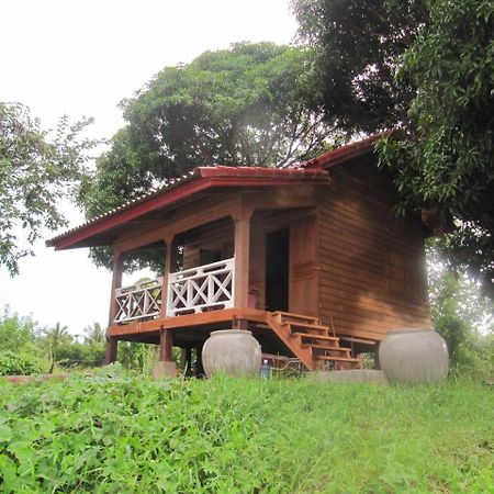 Don Som Riverside Guesthouse Ngoại thất bức ảnh