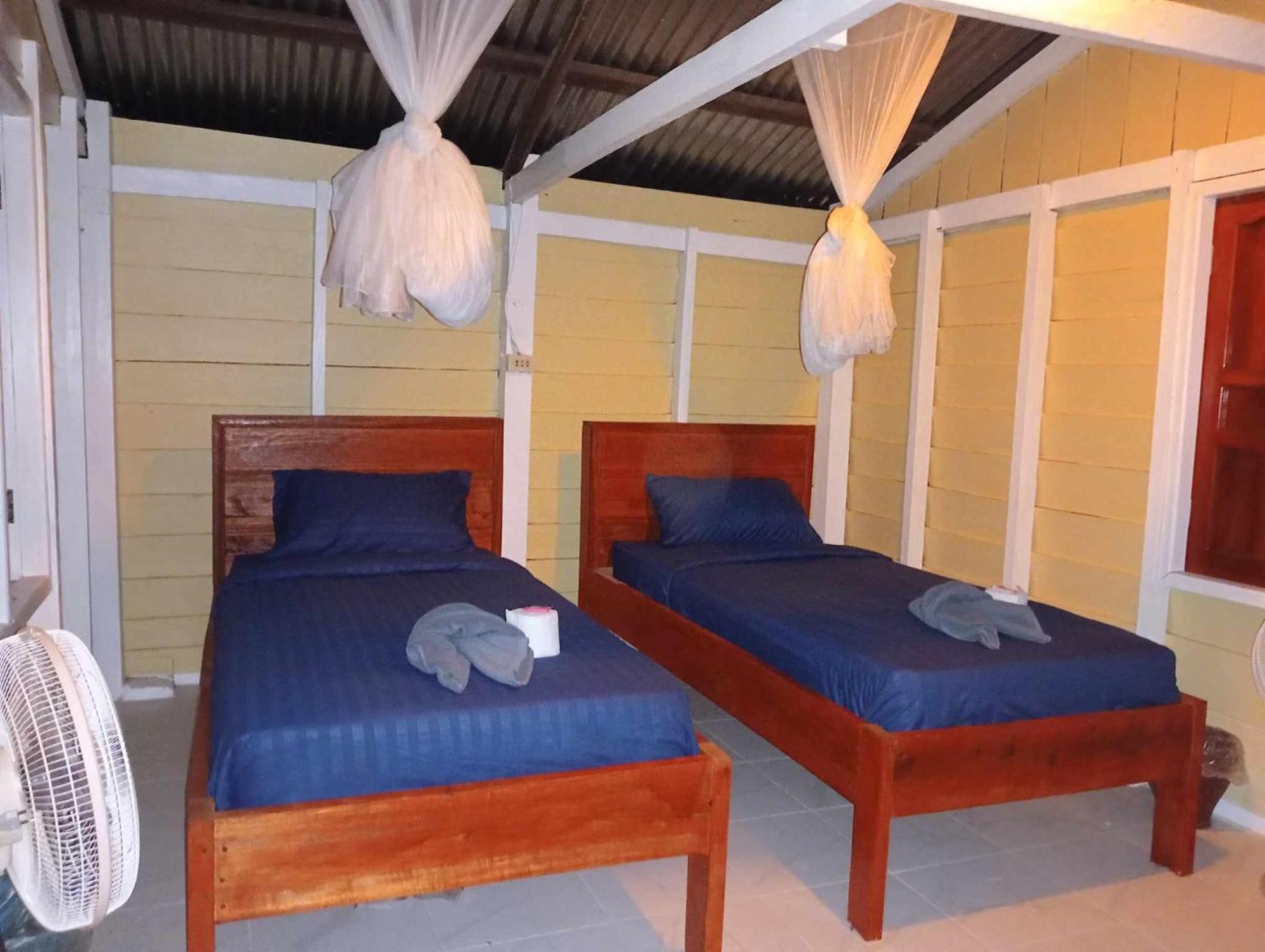 Don Som Riverside Guesthouse Ngoại thất bức ảnh